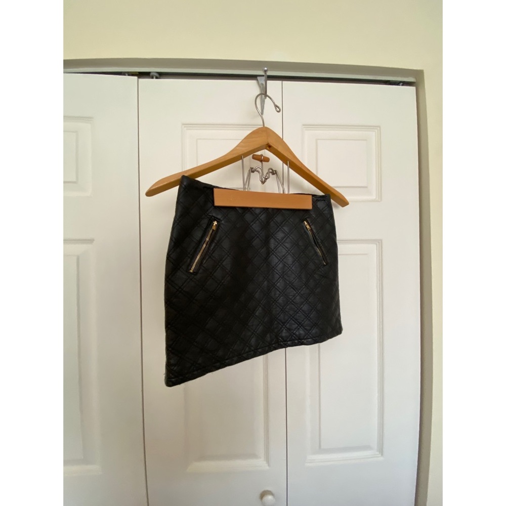 EXPRESS CROSS-STITCH MINI SKIRT